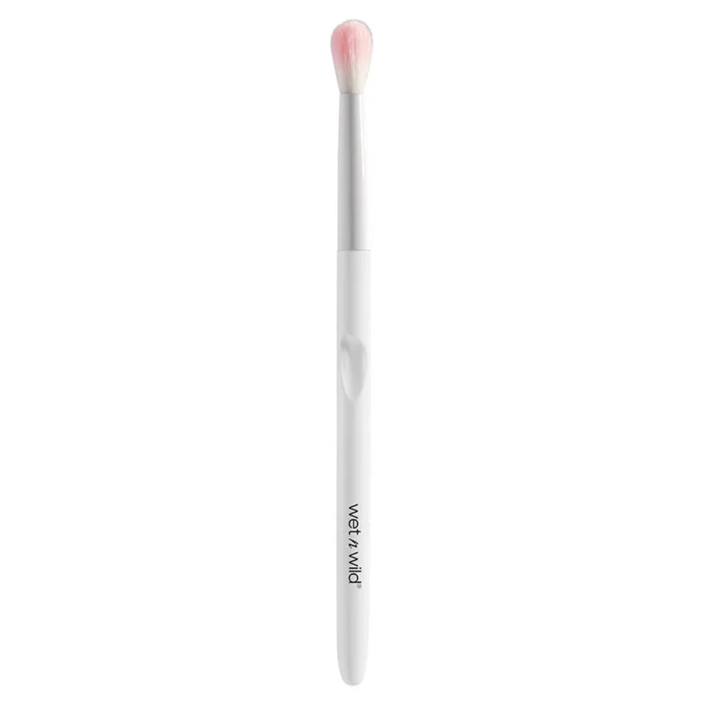 Wet and Wild - Crease Brush