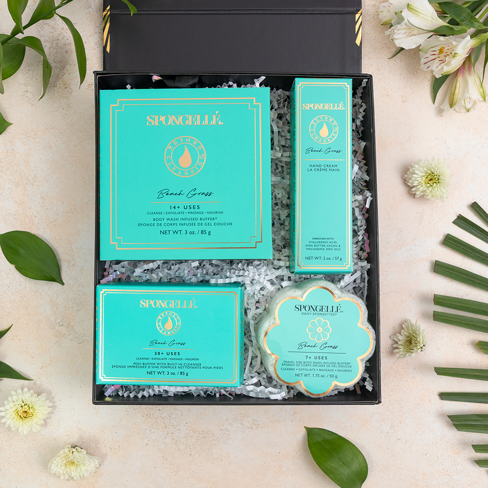 Beach Grass Daisy Gift Set Boxed Flower Body Wash Infused Buffer, Pedi Buffer, Hand Cream, Daisy Spongette Travel Buffer