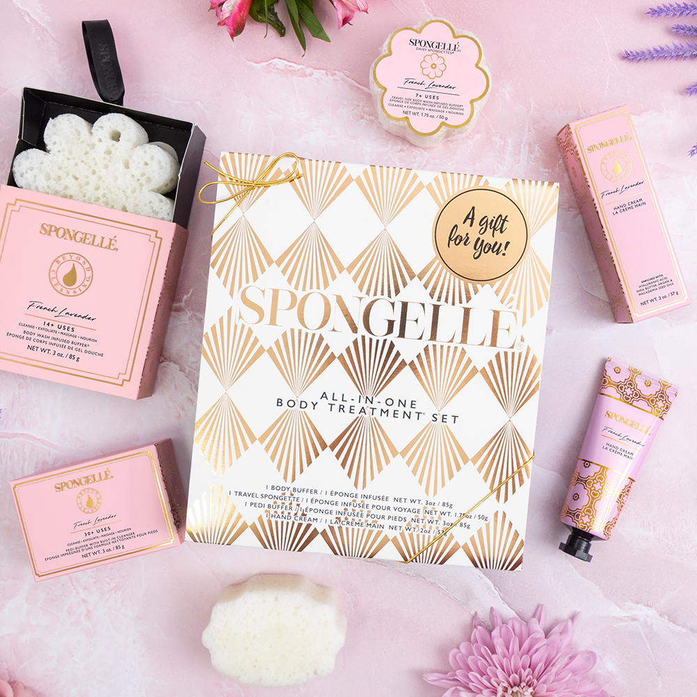 French Lavender Daisy Gift Set Boxed Flower Body Wash Infused Buffer, Pedi Buffer, Hand Cream, Daisy Spongette Travel Buffer